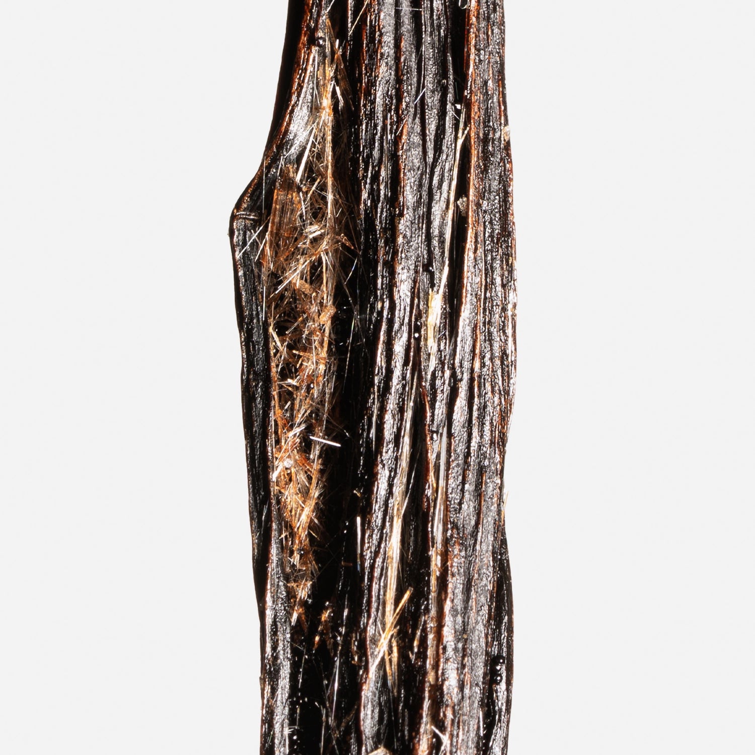 Gousse de vanille de La Réunion givrée avec cristaux naturels de vanilline - Galand Vanille.